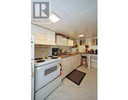 121 DUBLIN STREET N - 33