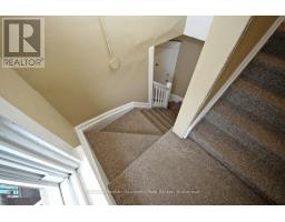 121 DUBLIN STREET N - 8