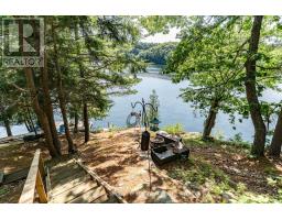 1 - 1060 SKELETON LAKE 3 ROAD - 32