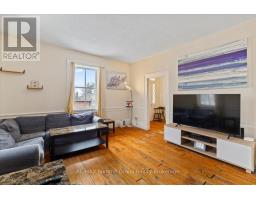 13 COLLINGWOOD STREET - 11