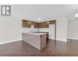 380 HAWTHORNE STREET - 6