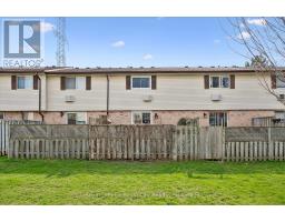 30 - 40 SILVERCREEK PARKWAY N - 35