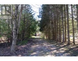 120 ANDERSON DRIVE S - 5