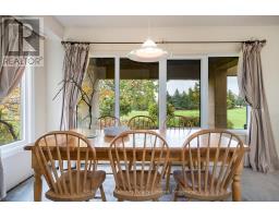 113 - 107 WINTERGREEN PLACE - 15