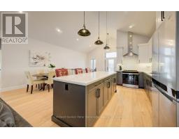 8 MEL STREET - 16
