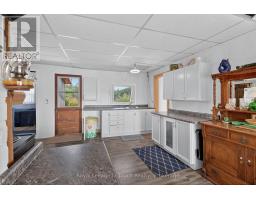 34 B320 SANS SOUCI ISLAND - 17