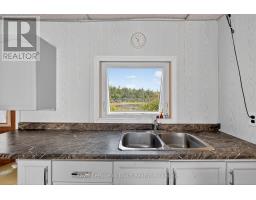 34 B320 SANS SOUCI ISLAND - 22