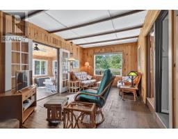 34 B320 SANS SOUCI ISLAND - 24