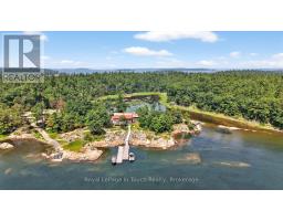 34 B320 SANS SOUCI ISLAND - 44