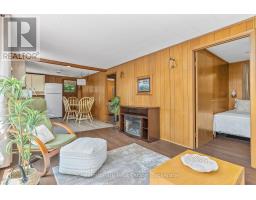 1054 10 DEEWOOD DRIVE - 13