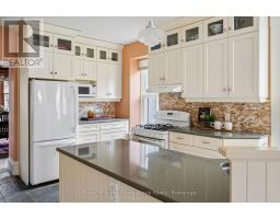 495 TOWER STREET N - 15