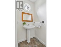 495 TOWER STREET N - 19