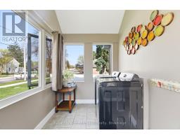 208 ONTARIO STREET - 4