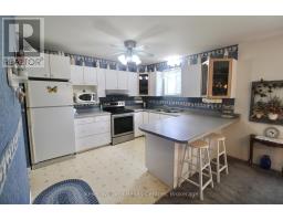 150 DOUGLAS STREET W - 12