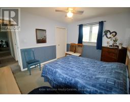 150 DOUGLAS STREET W - 18