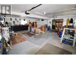 150 DOUGLAS STREET W - 29