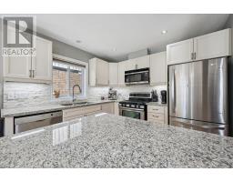 43 CAPTAIN MCCALLUM DRIVE - 12