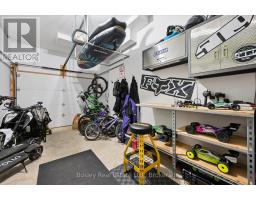 43 CAPTAIN MCCALLUM DRIVE - 31