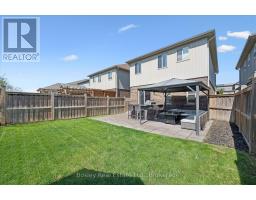 43 CAPTAIN MCCALLUM DRIVE - 34