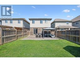 43 CAPTAIN MCCALLUM DRIVE - 35