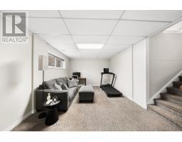 54 HIGHMAN AVENUE - 31