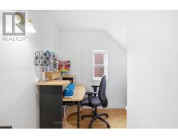 83 JARVIS STREET - 25