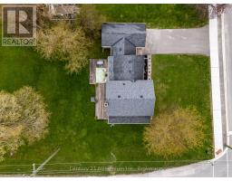 38 ALICE STREET - 19