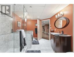 225 JOHN STREET S - 41
