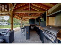 1241 - 1247 COLBORNE STREET W - 36