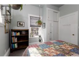 353 QUEEN STREET E - 22