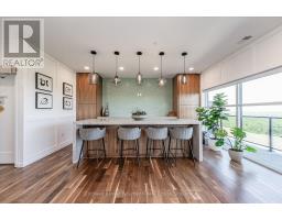 612 - 1880 GORDON STREET S - 27