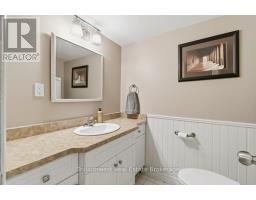 242 CHELTONWOOD CRESCENT - 37