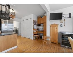 469 GRANDVIEW ROAD - 19