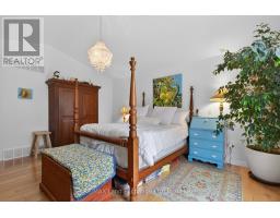 469 GRANDVIEW ROAD - 24