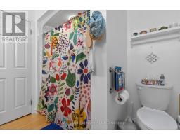 469 GRANDVIEW ROAD - 35