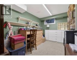 469 GRANDVIEW ROAD - 42