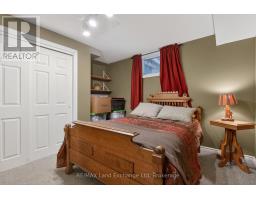 469 GRANDVIEW ROAD - 45