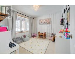 33 TOWER ROAD - 11