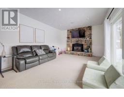 33 TOWER ROAD - 25