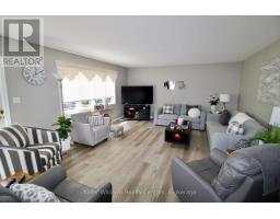 587 11TH STREET - 12