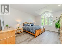 16 ELDERBERRY COURT - 22
