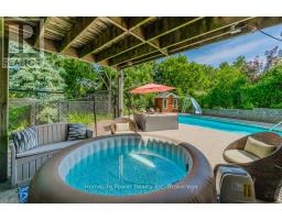 16 ELDERBERRY COURT - 49