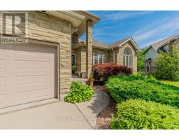 16 ELDERBERRY COURT - 6