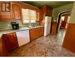 605 7TH AVENUE - 14