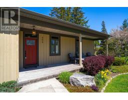 290 SAUGEEN STREET - 10