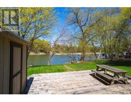 290 SAUGEEN STREET - 11