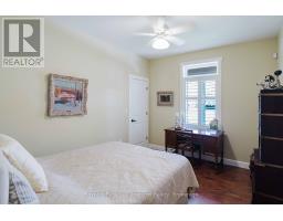290 SAUGEEN STREET - 31