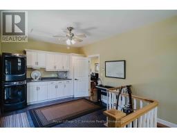 290 SAUGEEN STREET - 38