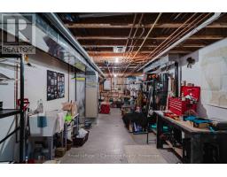 290 SAUGEEN STREET - 40