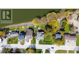 290 SAUGEEN STREET - 9